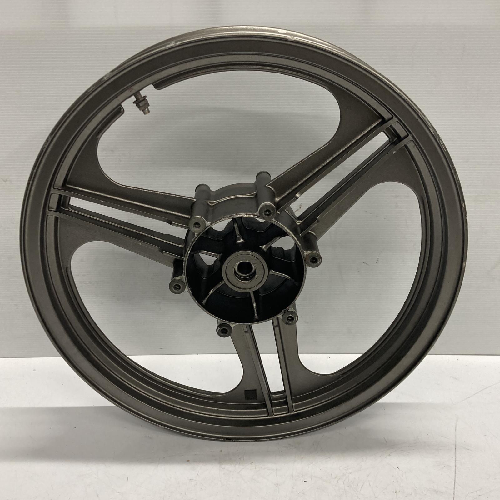 KAWASAKI GPZ750F フロント、ホイール