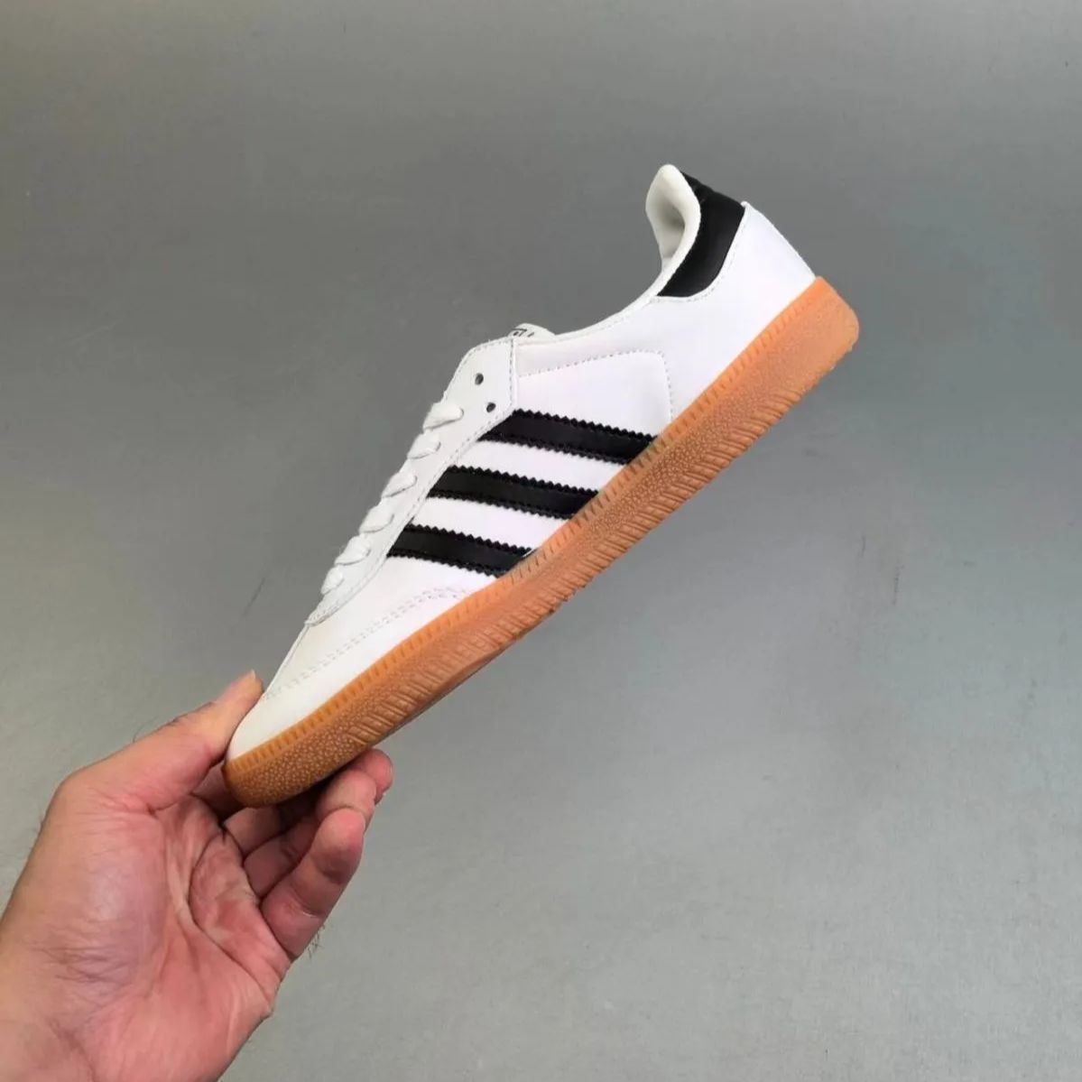 新品未使用 アディダスオリジナルスJJJJound adidas Originals Samba OG スニーカー