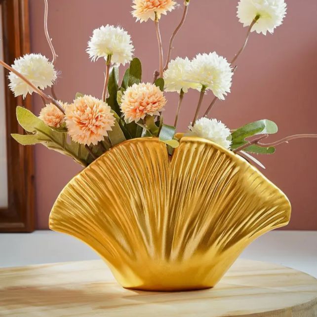 新品 貝がら型の花瓶 フラワーベース おしゃれ 可愛い きらきら 割れない フラワーアレンジメント上品 アンティーク風 ゴールド ホワイト テーブル リビング 玄関 kkk
