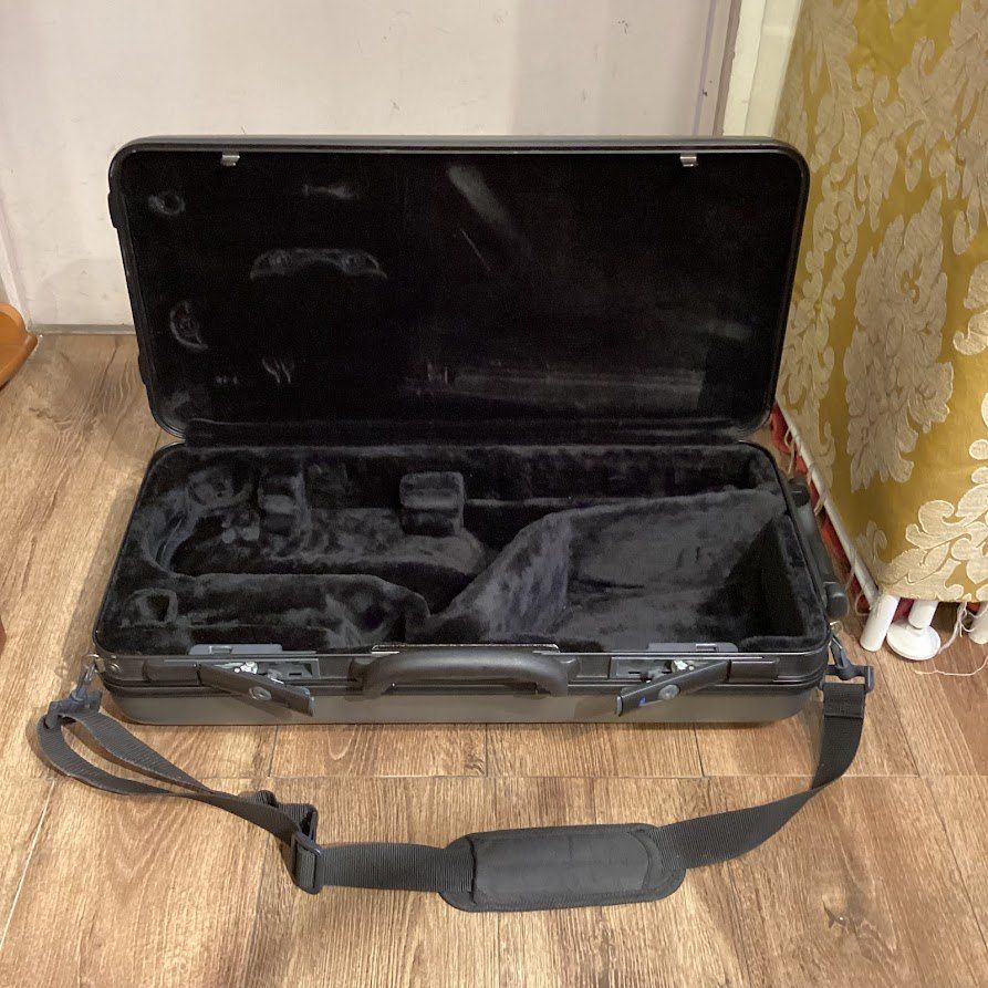 ご購入はこちらから。 YAMAHA ヤマハ アルトサックス用ケース グレー