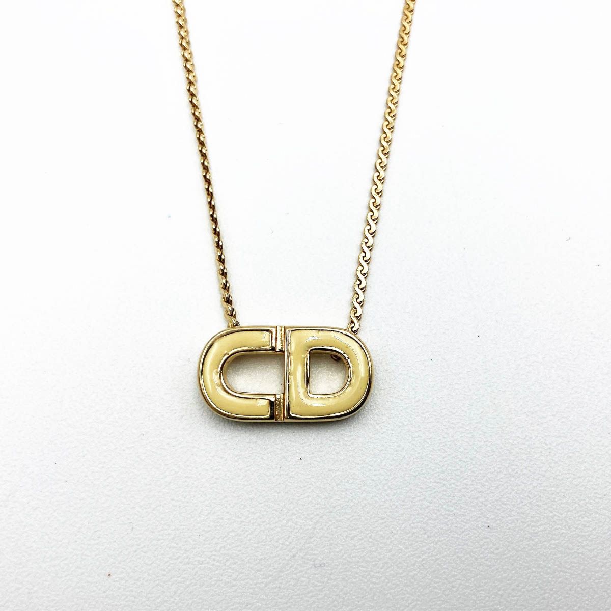 Christian Dior クリスチャンディオール ネックレス ロゴデザイン 6g ゴールド レディース アクセサリー ウィメンズ USED