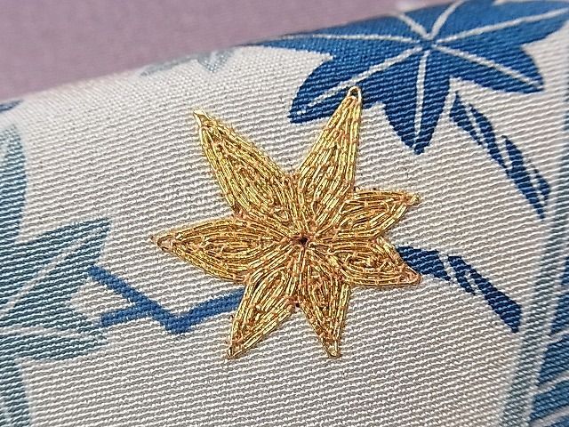 平和屋本店□極上 人間国宝 五代 田畑喜八 訪問着 駒刺繍 藍 籬 亜麻色