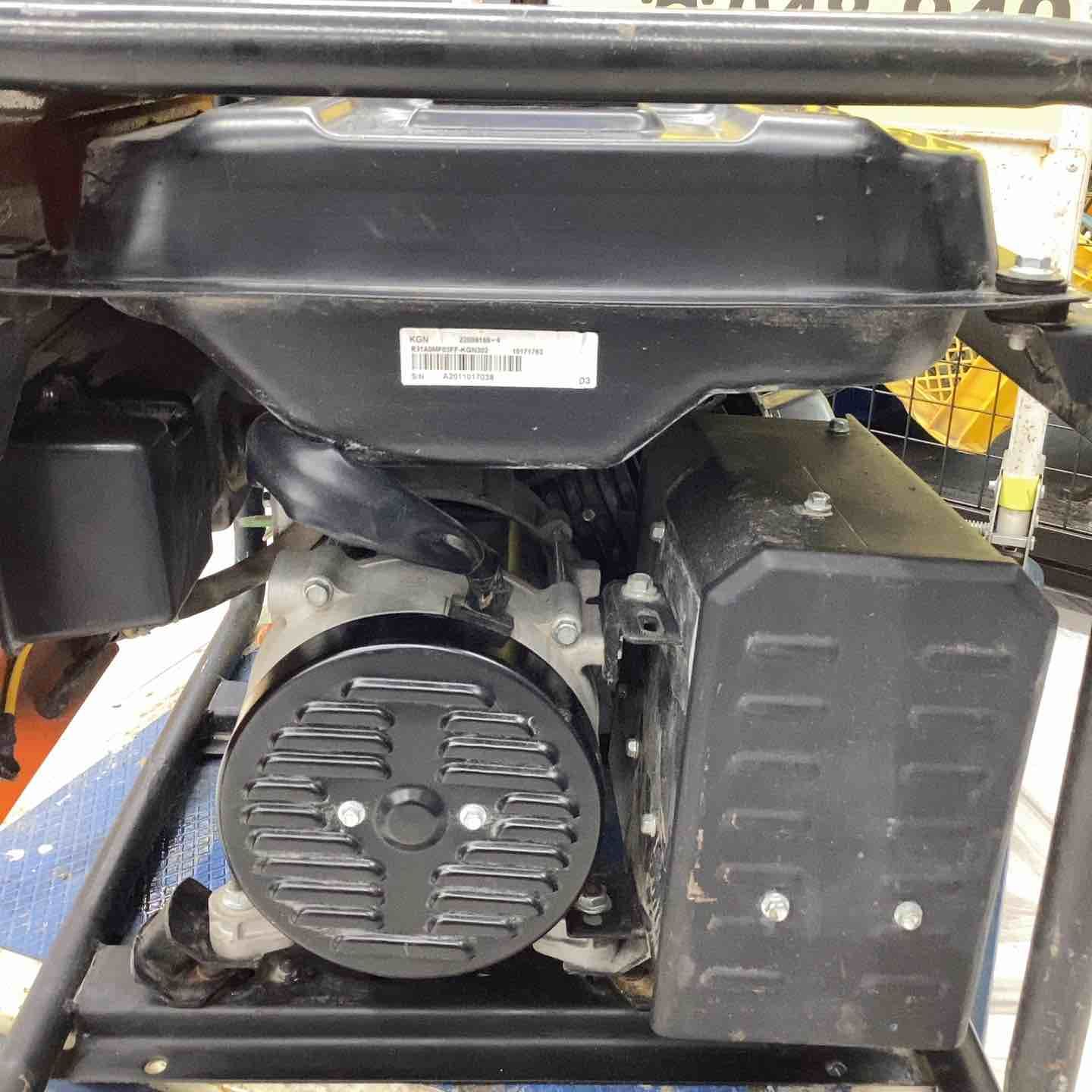 GV-2300 越谷店