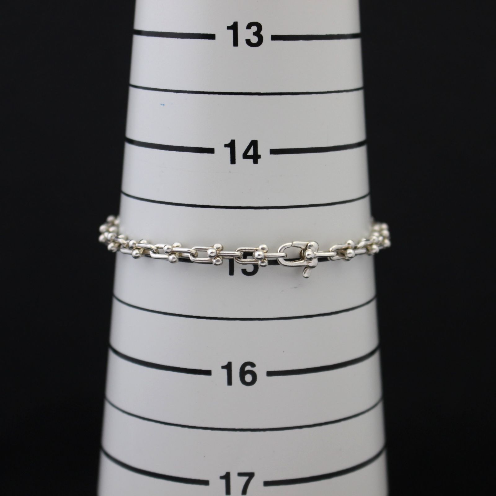 中華人民銀行 1980年 赤ケース 中華人民銀行 1980年 赤ケース - メルカリ