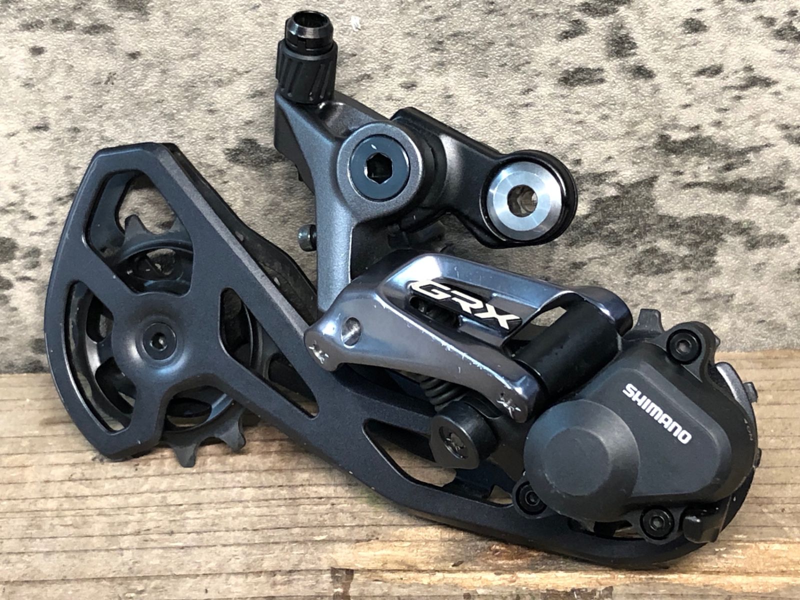 IX250 シマノ SHIMANO GRX RD-RX810 リアディレイラー11S - メルカリ