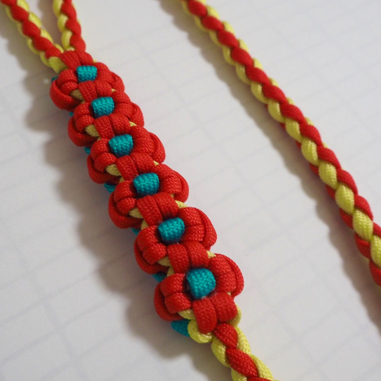 パラコードリード❥トリコカラー　お花　№037 パラコードリード❥トリコカラー お花 №037 パラコードリード❥トリコ