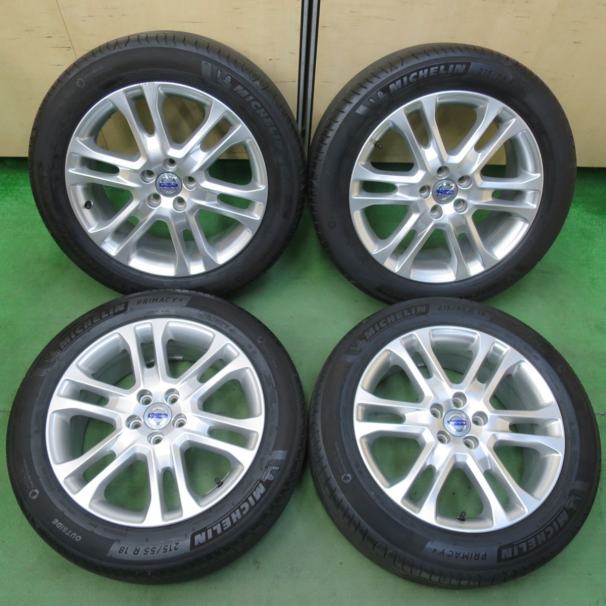 キレイ 21年 ボルボ XC60 純正 215|55R18 ミシュラン プライマシー4 18インチ VOLVO PCD108|5H 5101611イノ