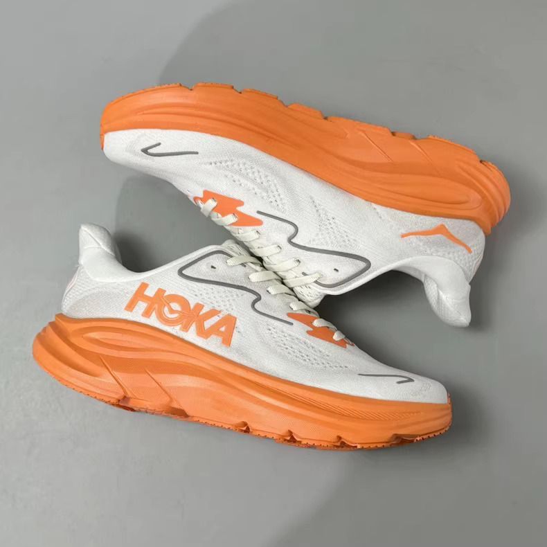 ホカオネオネ HOKA ONE ONE CLIFTON 10 ホカ エム クリフトン 10 軽量