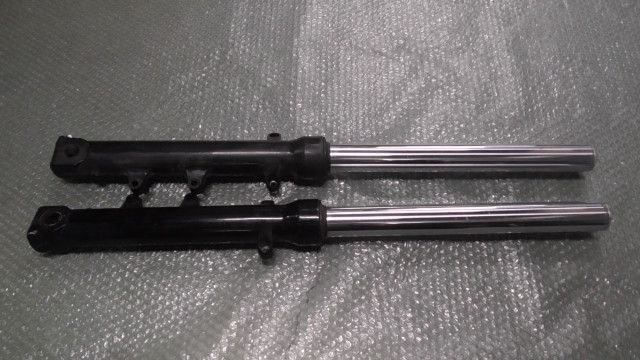 VTR-F　MC33-1500xxx　の　フロントフォーク:#1729749017