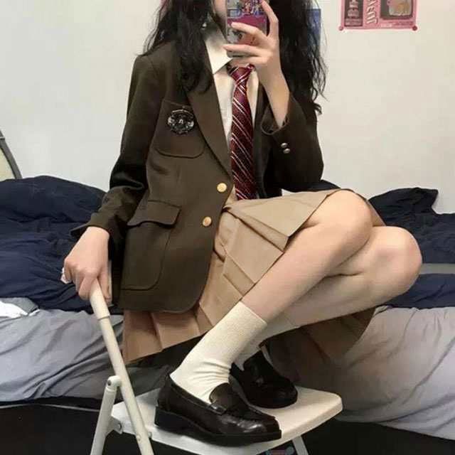 4点セット 女子高生 制服 リボン ブレザー スカート シャツ