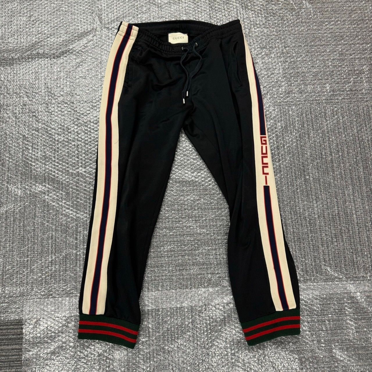 GUCCi グッチ テクニカルジャージパンツ ラインパンツ Sサイズ 中古