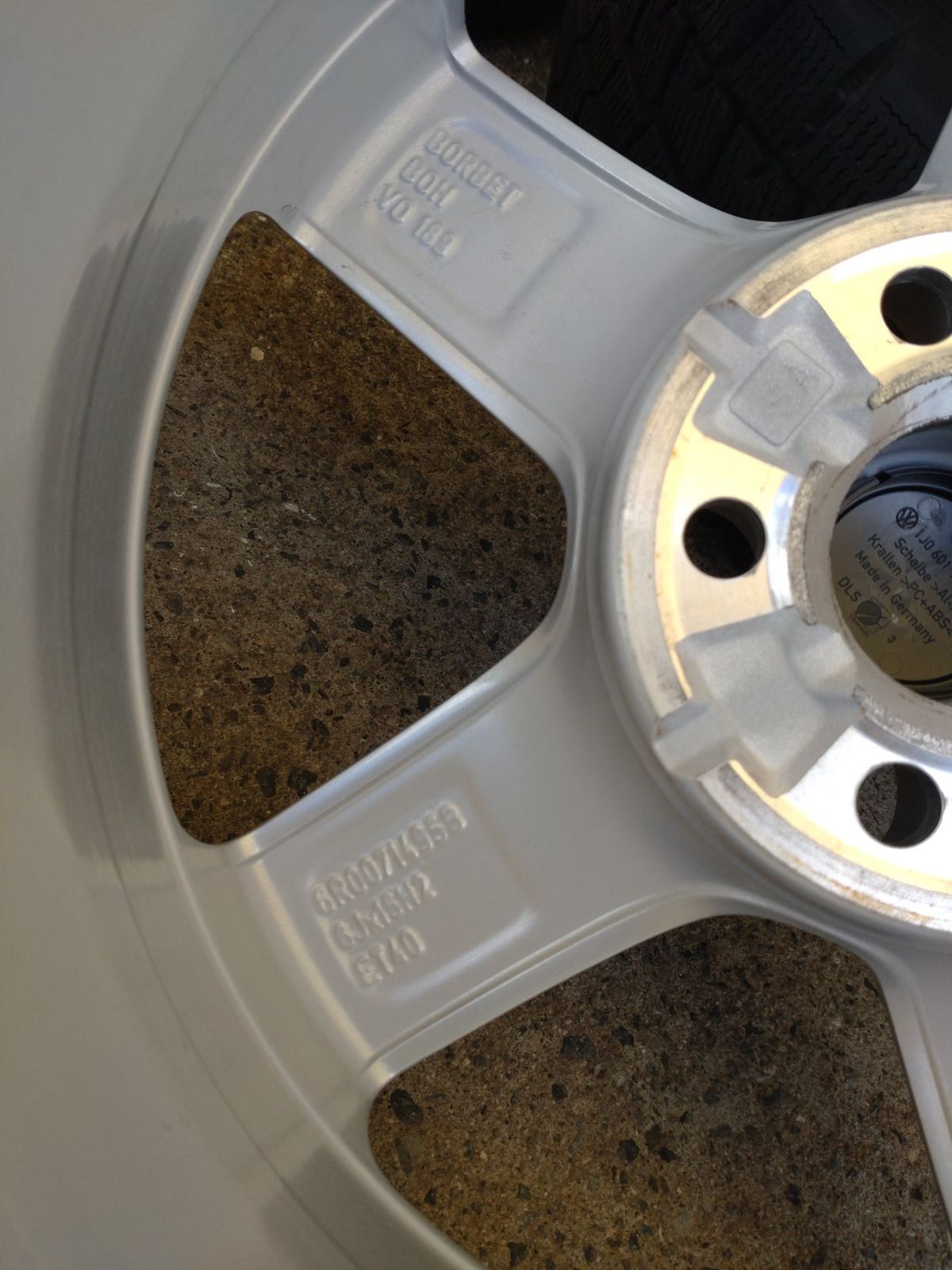スタッドレス VW ポロ 6R系 純正 オプション アスペン 15×6J+40 