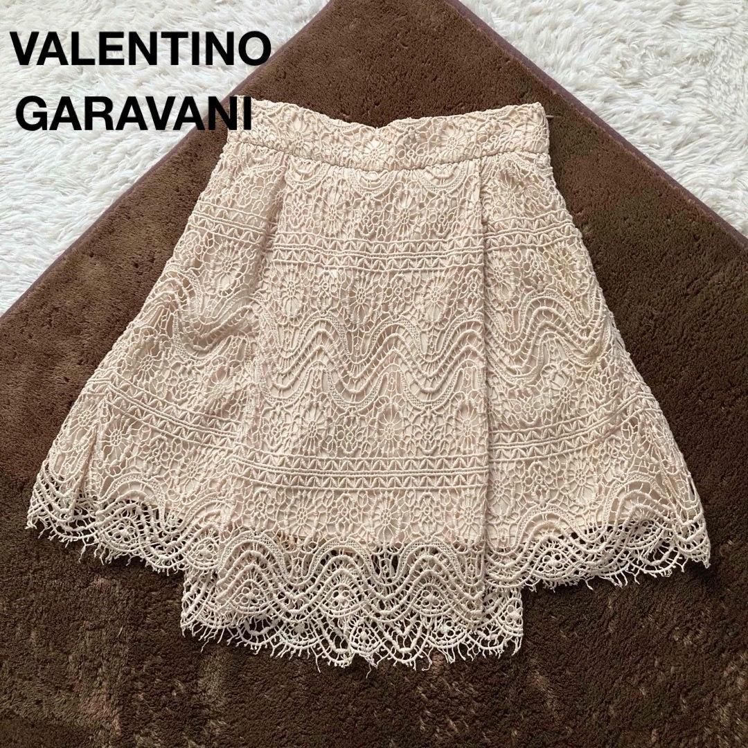 ヴァレンティノガラヴァーニ VALENTINO GARAVANI Aラインスカート フ スカート ひざ上丈 レース 裾カットオフ 切りっぱなし イタリア製 2010年前後 ベージュ 38サイズ