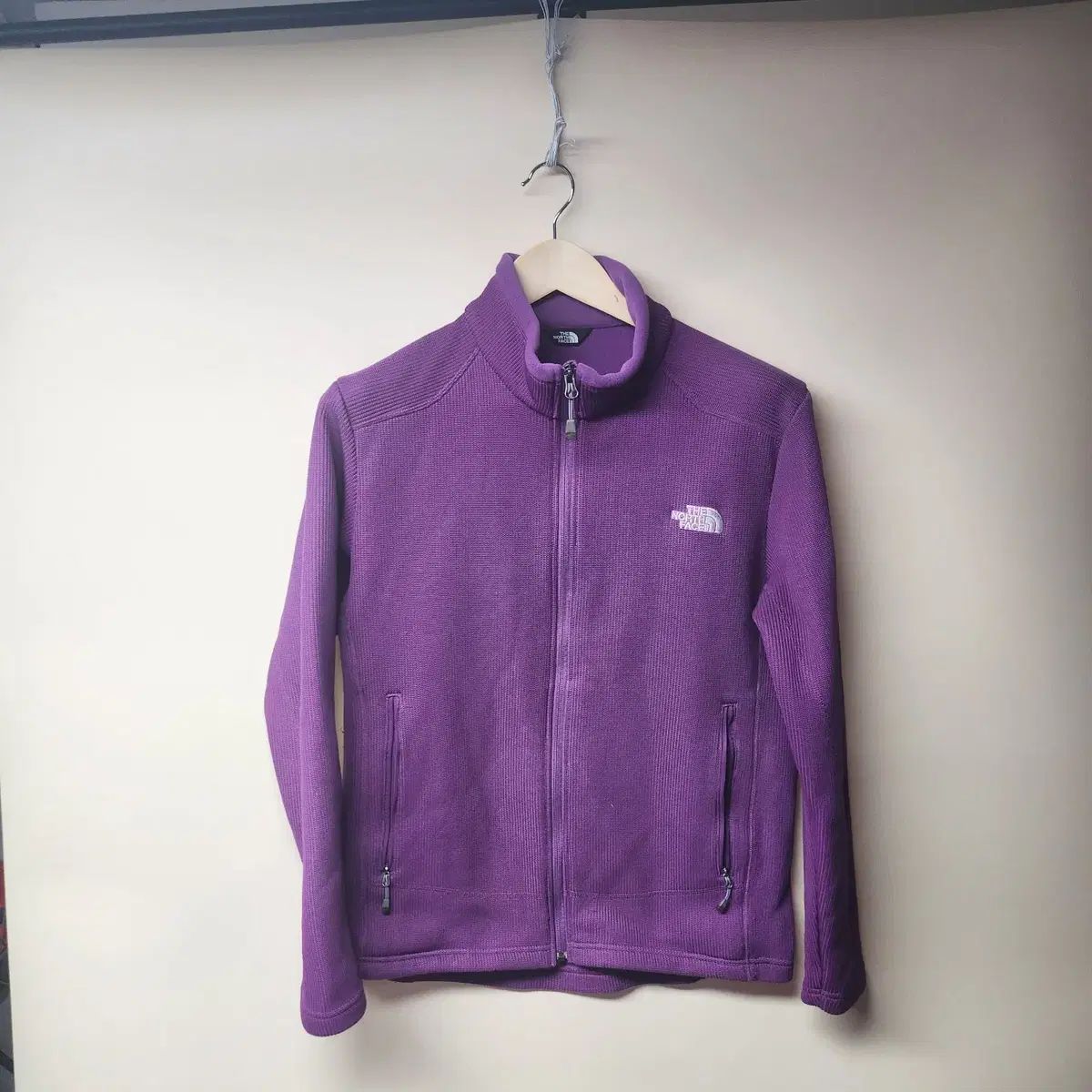 471 THE NORTH FACE(ザノースフェイス) コーデュロイ ポリス 紫 