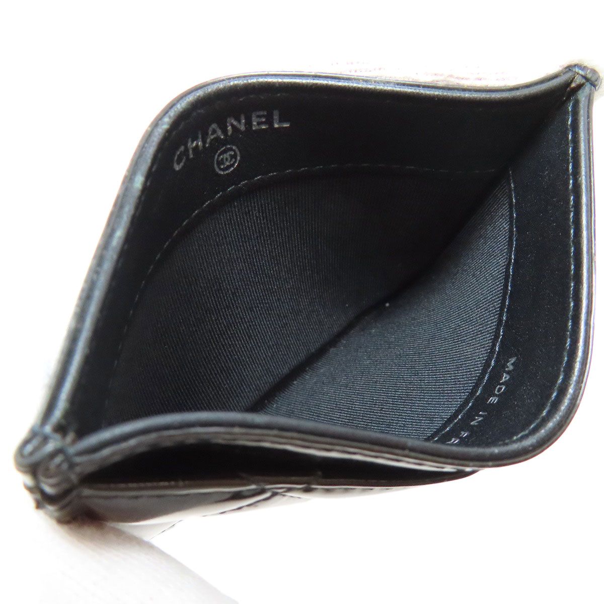 CHANEL シャネル