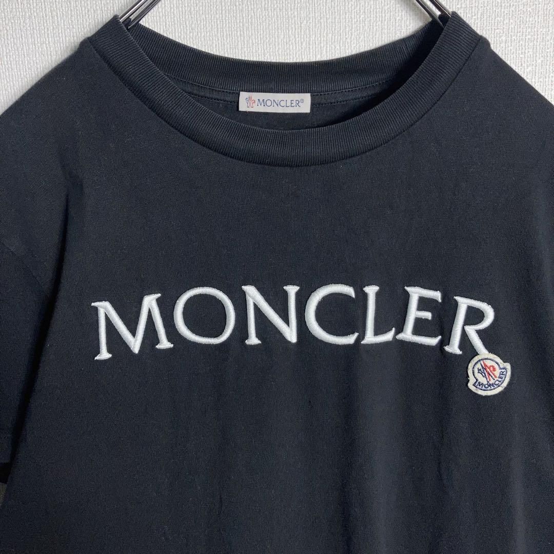 MONCLER モンクレール Tシャツ 刺繍ロゴ ロゴワッペン 黒 M MONCLER モンクレール Tシャツ 刺繍ロゴ ロゴワッペン 黒 M