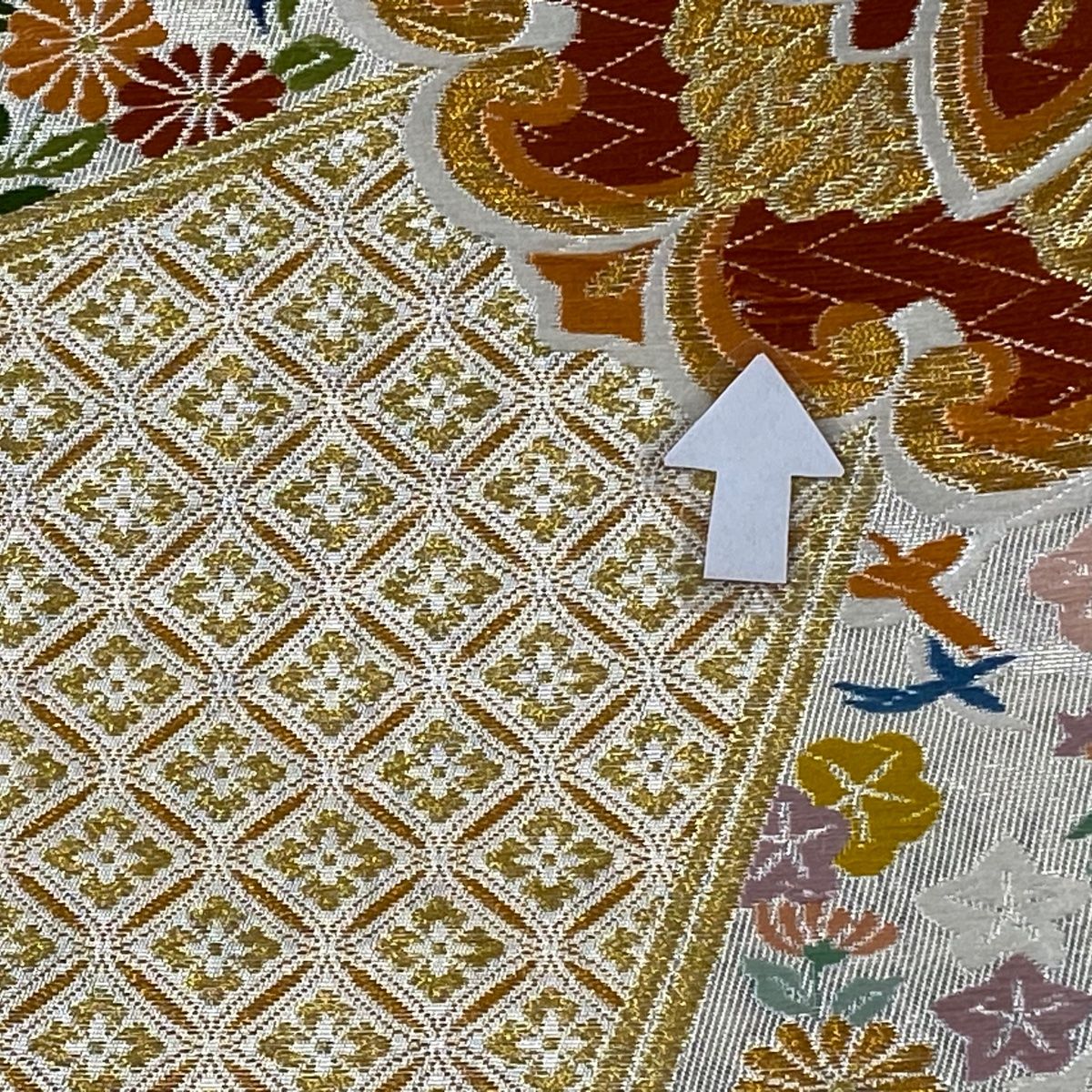袋帯 美品 秀品 花鳥 蝶 唐織 箔 灰色 六通 正絹 【中古