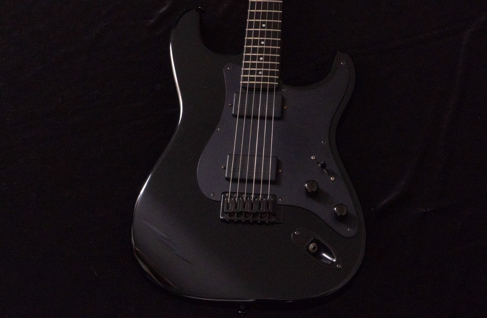 used】Moon / ST Type Bartolini PU 3.715kg #14875【TONIQ横浜