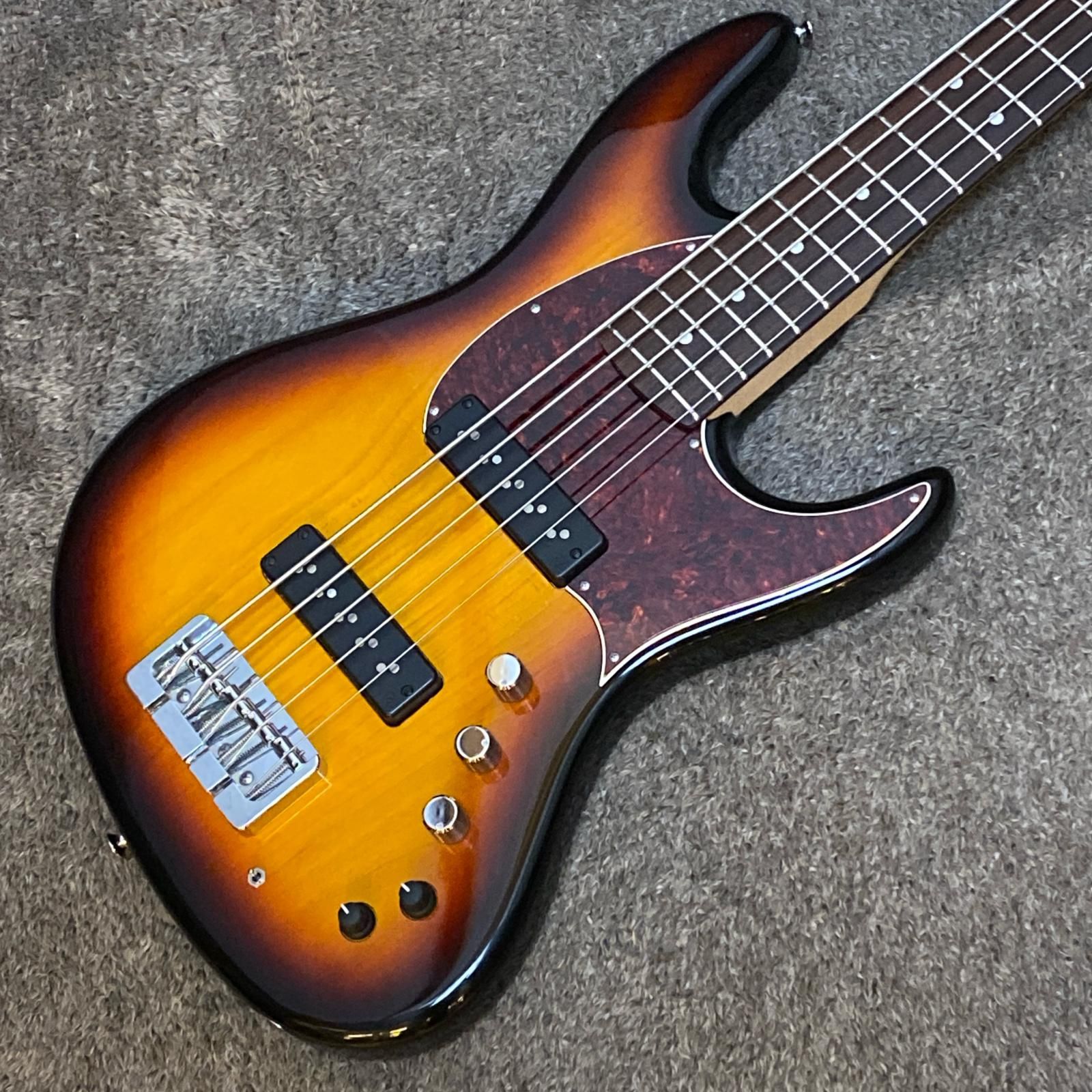 尾張小牧店 楽器 ベース MB-2 5ST Miura Guitars USA 471