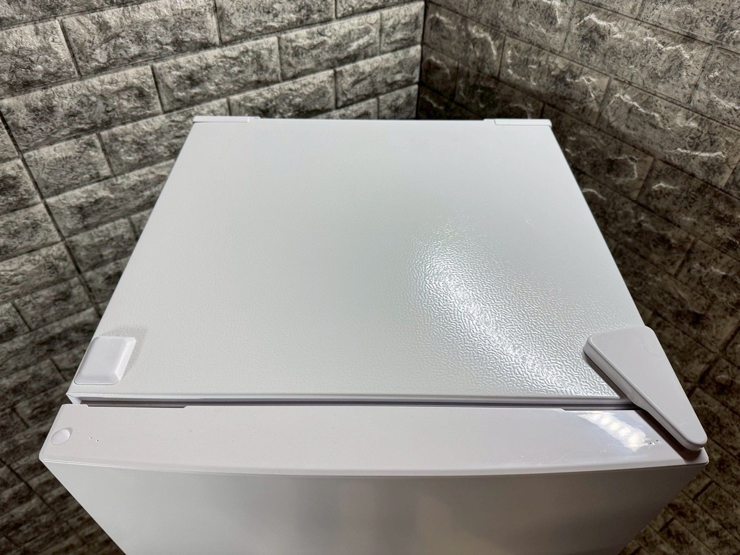 大阪送料無料★3か月保障★冷蔵庫★2ドア★JR087ML01WH★IR-332 大阪送料無料☆3か月保障付き☆冷蔵庫☆マクスゼン☆2ドア☆2022年