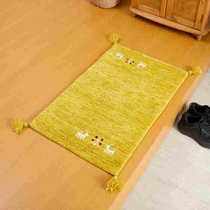玄関マット 室内 50x80cm ミニラグ ホノカ 6色対応 玄関 ラグ おしゃれ 屋内 ウール100％ ラグマット ウールラグ 長方形 ギャッベ 手織り 防炎 オールシーズン シンプル 50×80cm ホノカ イエロー ギャベ MARWIL-DEMENAGEMENTS_CH