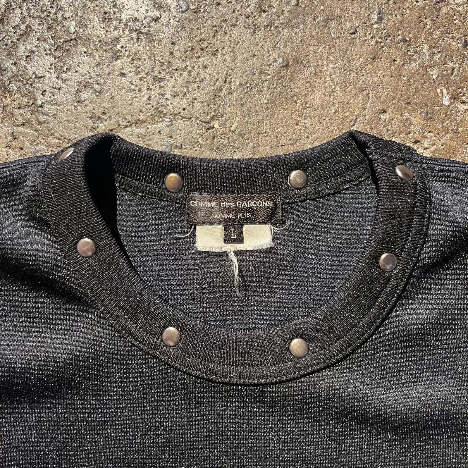 COMME des GARCONS HOMME PLUS 16aw エステルスタッズカットソー 