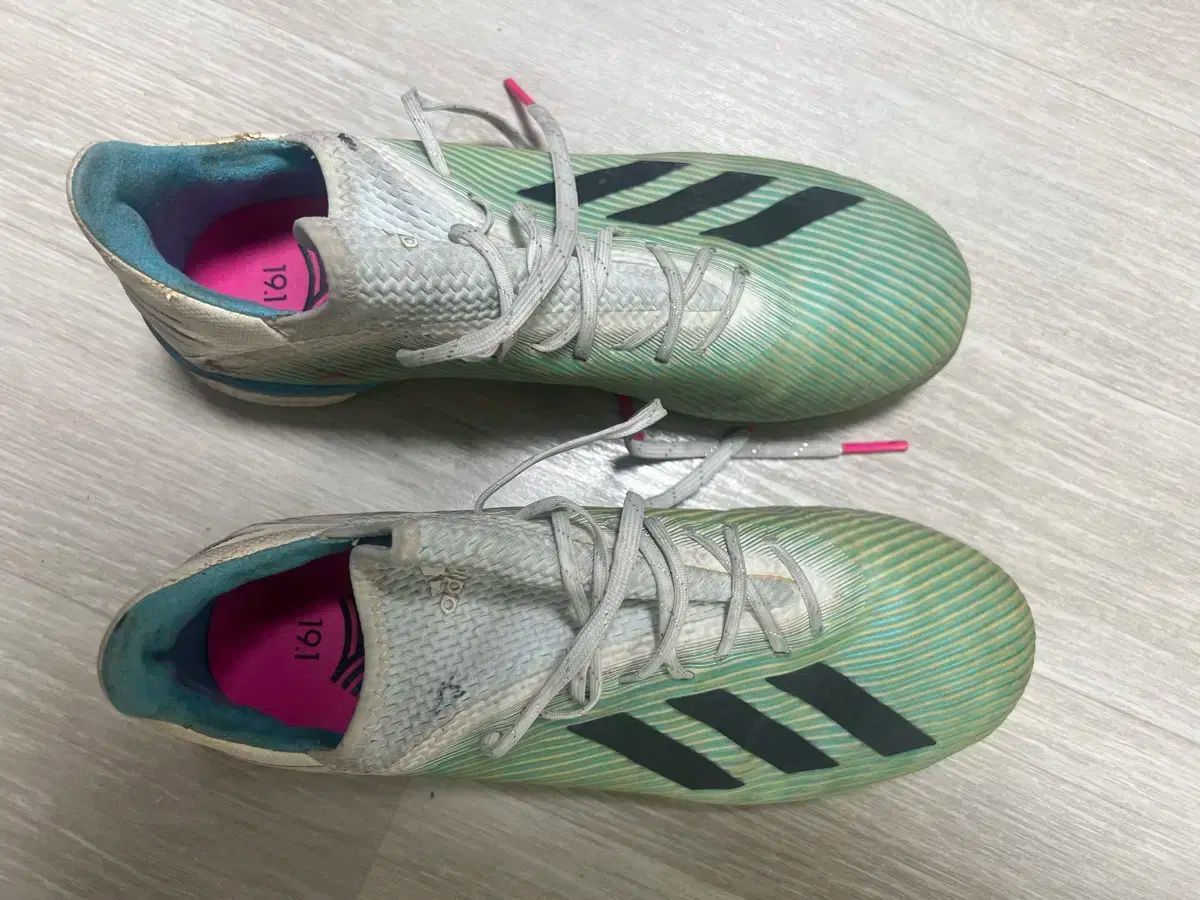 adidas(アディダス) エックス 19 1 キャンディーバー 270 サイズ 出品