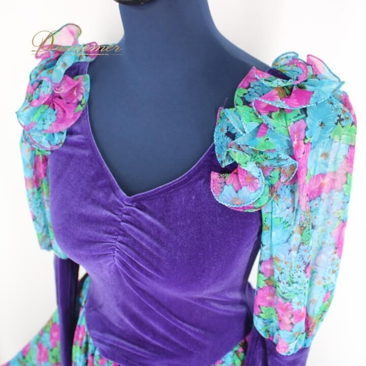 社交ダンス 衣装 ドレス ワンピース レッスンウェア レディース オールシーズン パープル系 グリーン系 ブルー系 青 水色 紫 緑 花柄 長袖 大きく広がるスカート シックデザイン 伸縮性 フェミニン おしゃれ ダンス用