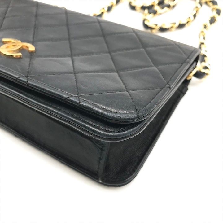 良品 CHANEL シャネル ココマーク マトラッセ ラムスキン プッシュ