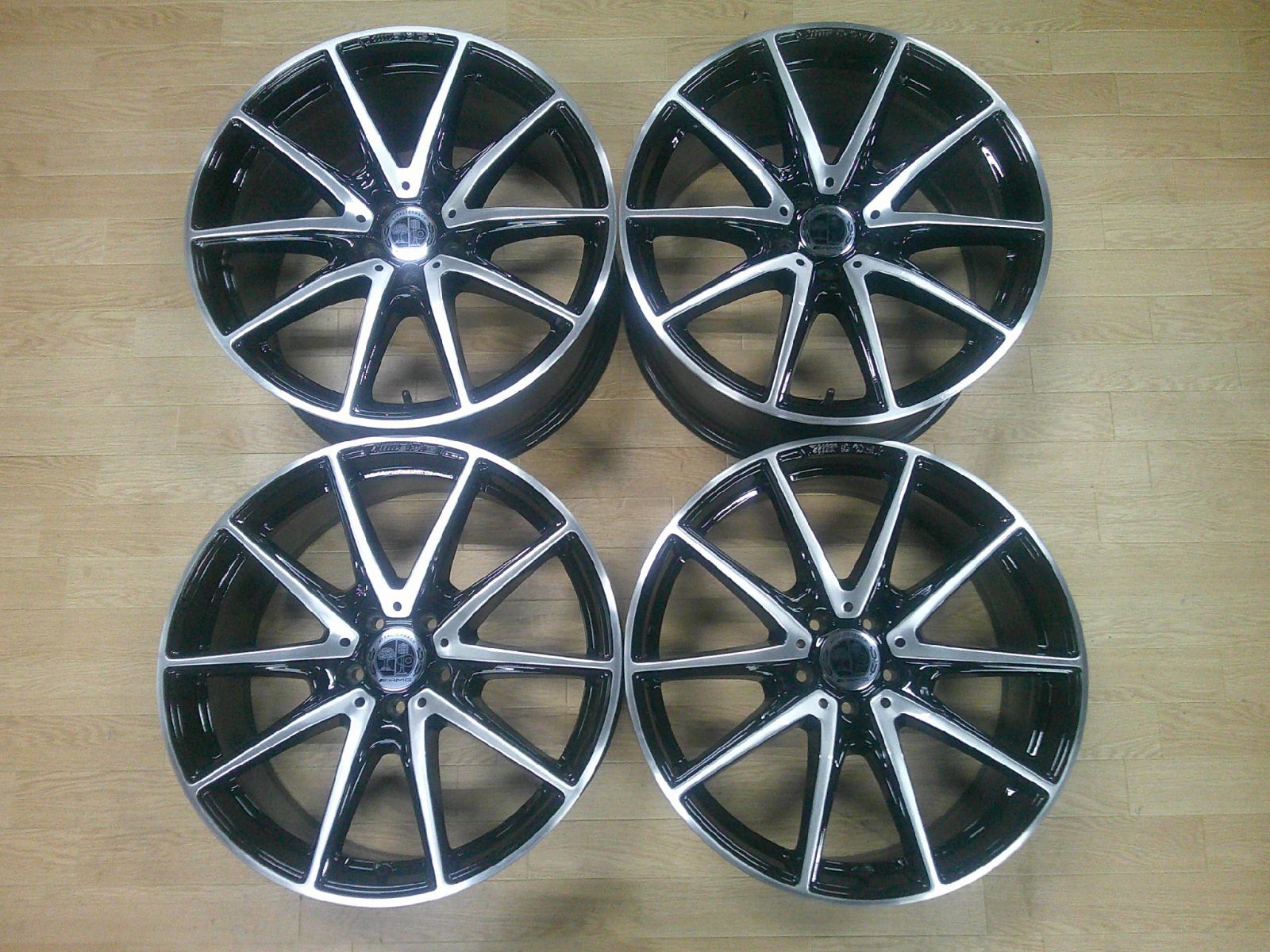 値下げ　W463 G63 AMG 純正 ゲレンデ 275/50R20 送料込 W463 G63 AMG 純正 ゲレンデ MO 275/50R20 ベンツ Gクラス W463