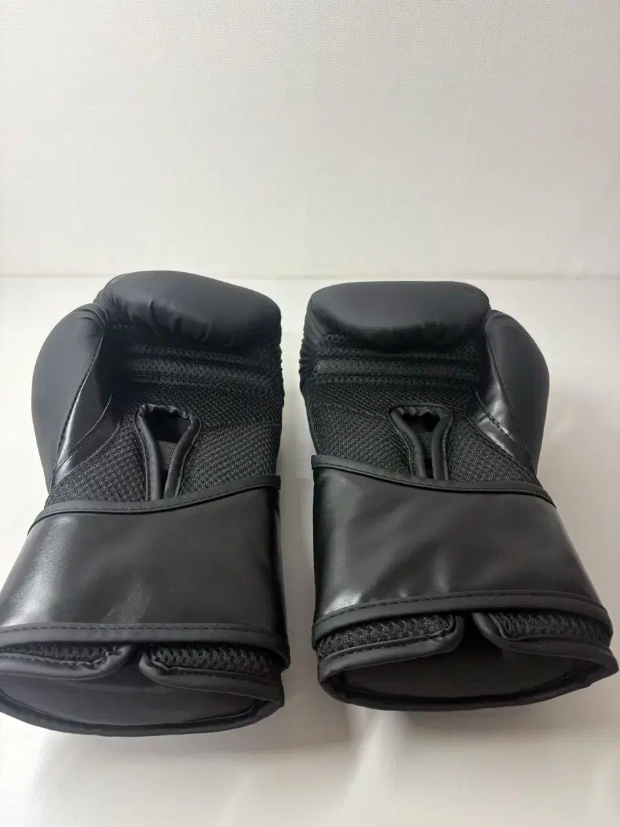 エバーラスト エリート2 ボクシンググローブ 12オンス アディダス ハンドラップ 3.5 m