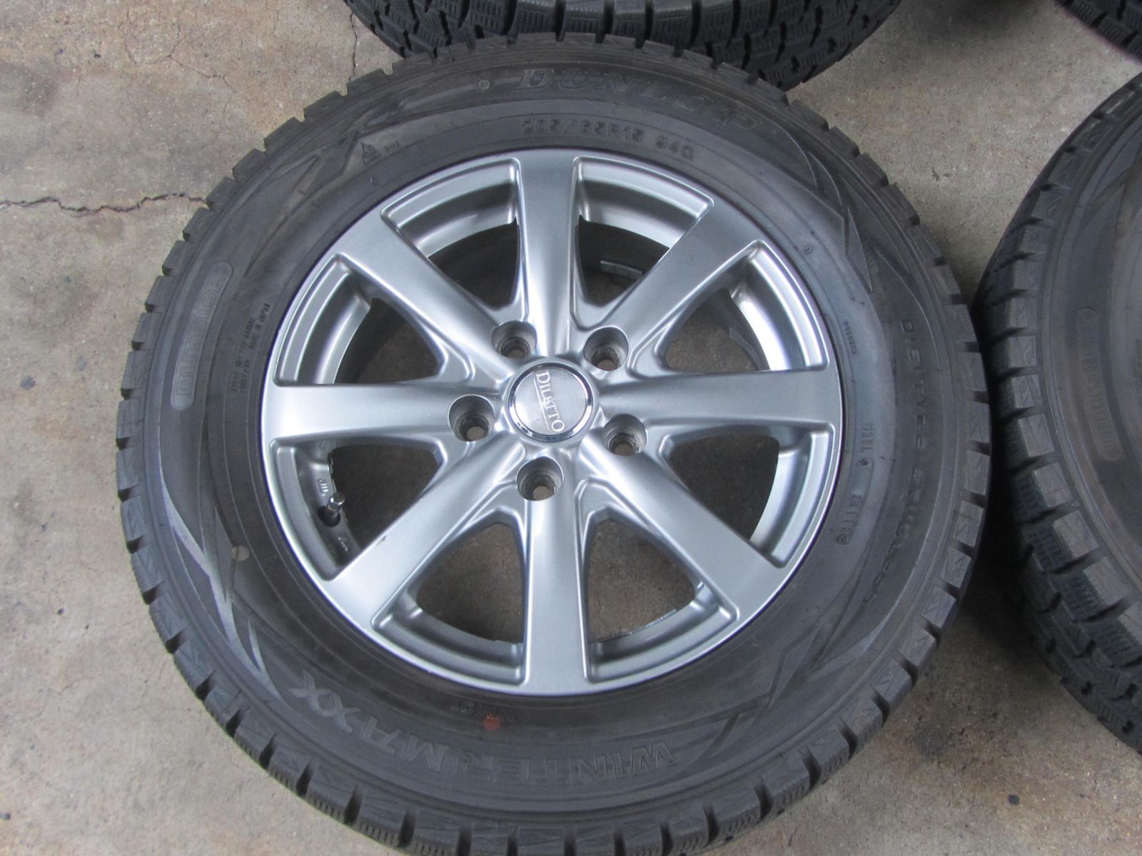 【90％OFF超高級ブランド】 205 65R15 スタッドレス ダンロップ ウィンターマックス ステップワゴン エスティマ ストリーム など 大特価満載！