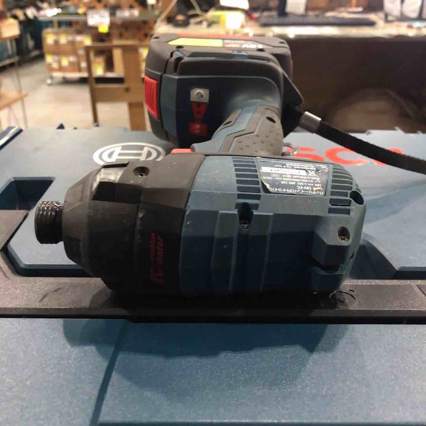 18Vバッテリーインパクトドライバー GDR18V-EC