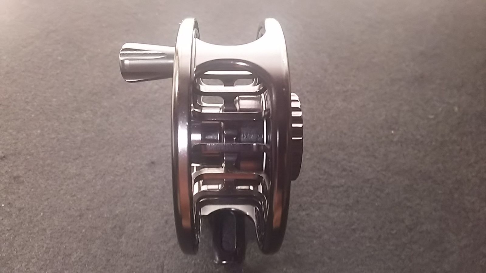 GALVAN トルクT-4 フライリール　ガルバン GALVAN(ガルバン) リール トルク T-4 ブラック