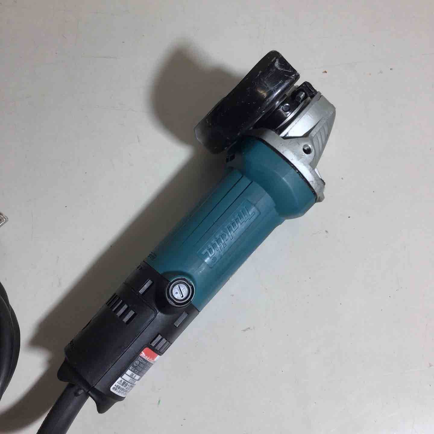 makita コードレスハンマドリル