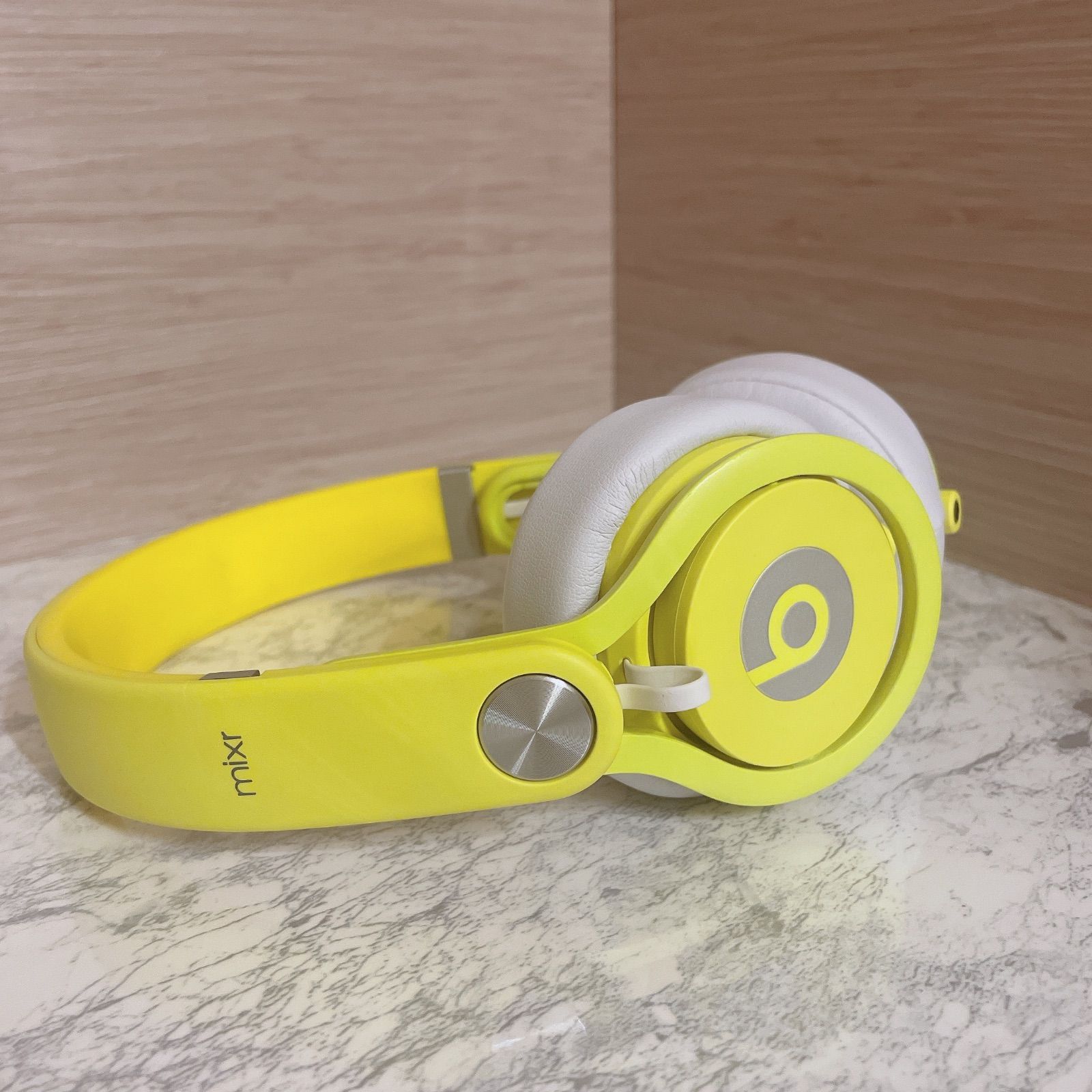 希少色 Beats by Dr Dre BT ON MIXR C-YELLOW - オーディオ機器