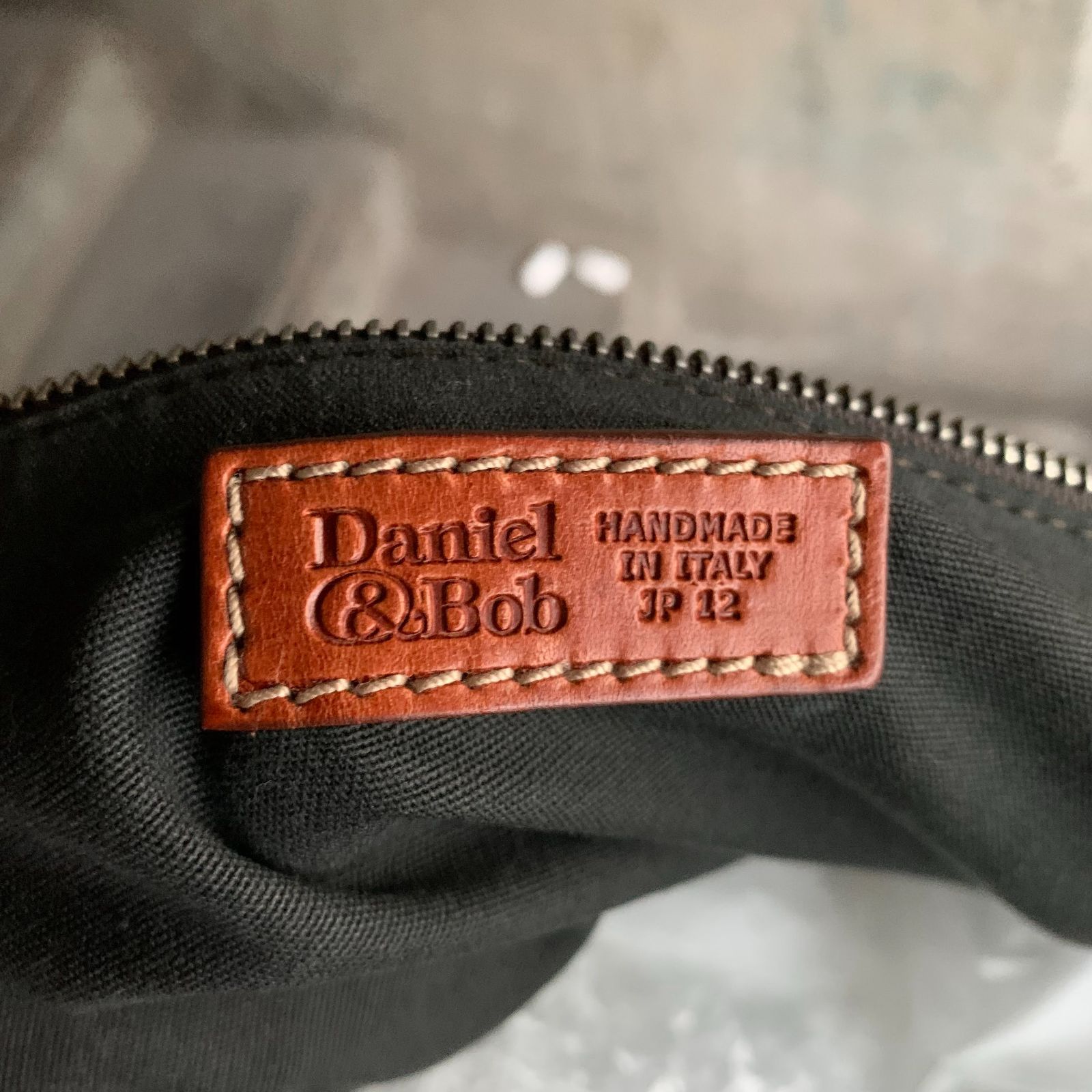 shin様✨ダニエル＆ボブ トゥモローランド 別注 ショルダーバッグ Daniel&Bob x TOMORROWLAND 別注 ショルダーバッグ レザー シボ