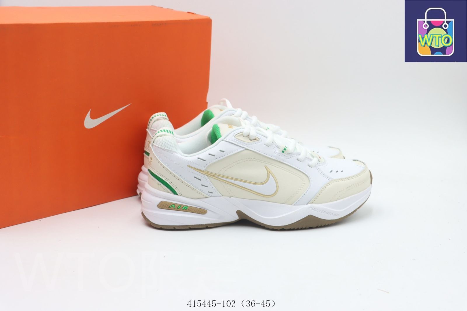 ランニングシューズ