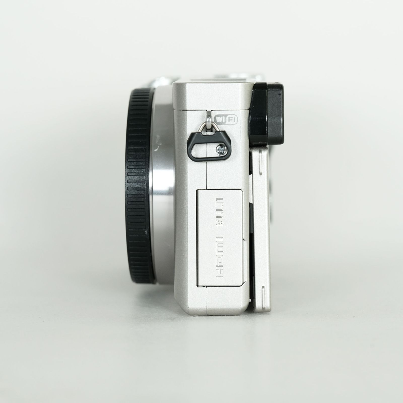 SONY ミラーレス一眼 α6000 ボディ シルバー ILCE-6000 S SONY
