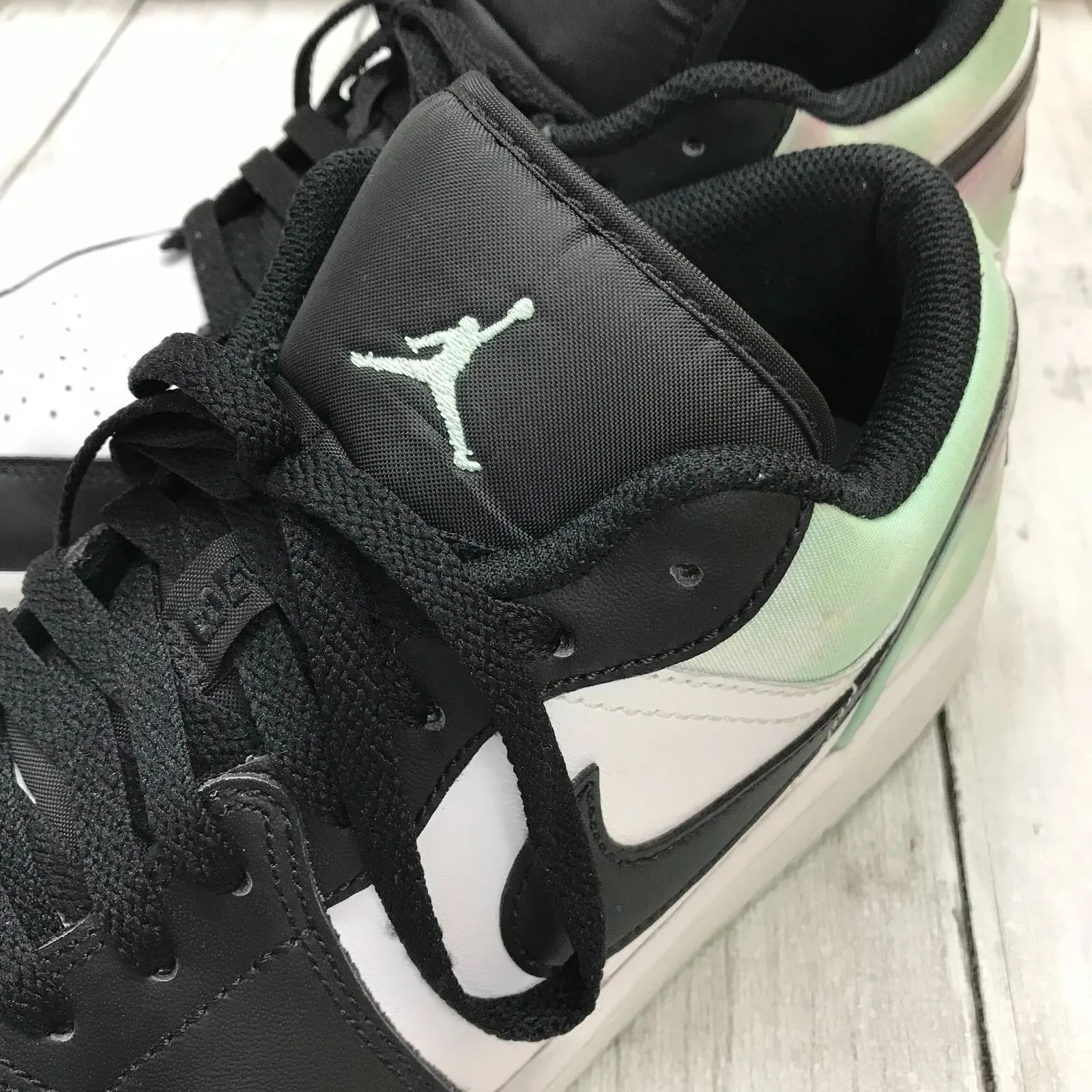 NIKE 】ナイキ AIR JORDAN 1LOW SE タイダイ ローカット スニーカー