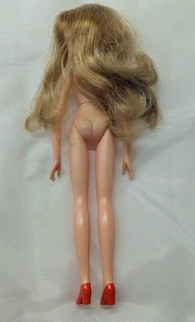 タカラ リカちゃん