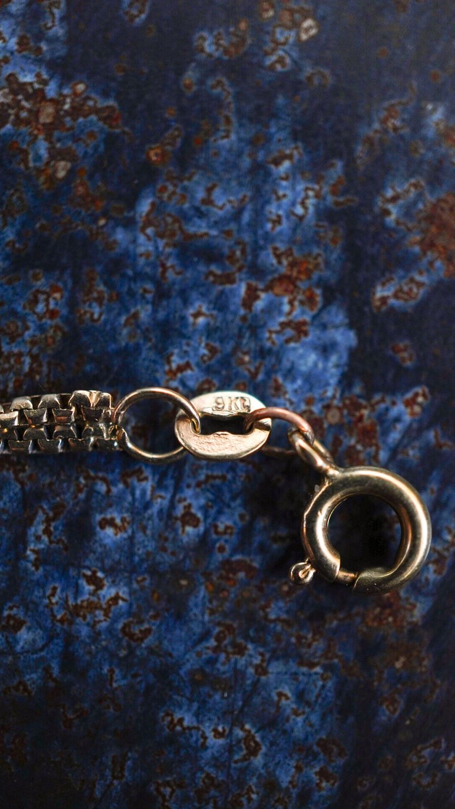 ゴールド ダブルツイストウェーブ