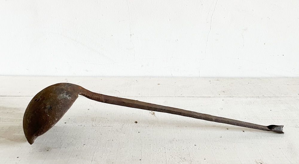 アトリエカフェインテリアショップコーディネート店舗内装建築住宅空間デザインディスプレイ錆古物西洋骨董オブジェ