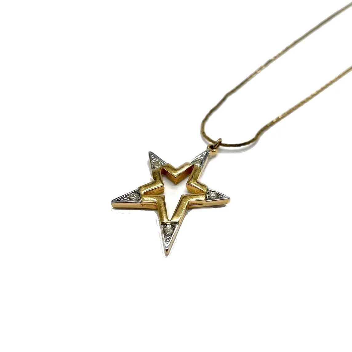 GIVENCHY ジバンシー ゴールド スターモチーフ ネックレス - メルカリ
