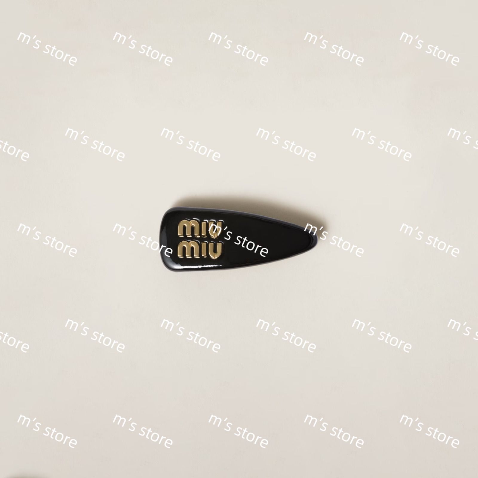 miumiu パテントレザーヘアクリップ ブラック MIUMIUパテントレザー ヘアクリップ – REFLETオンラインショップ