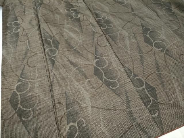 平和屋着物○本場大島紬 9マルキ 唐草文 正絹 逸品 CAAU2976yc 平和屋着物