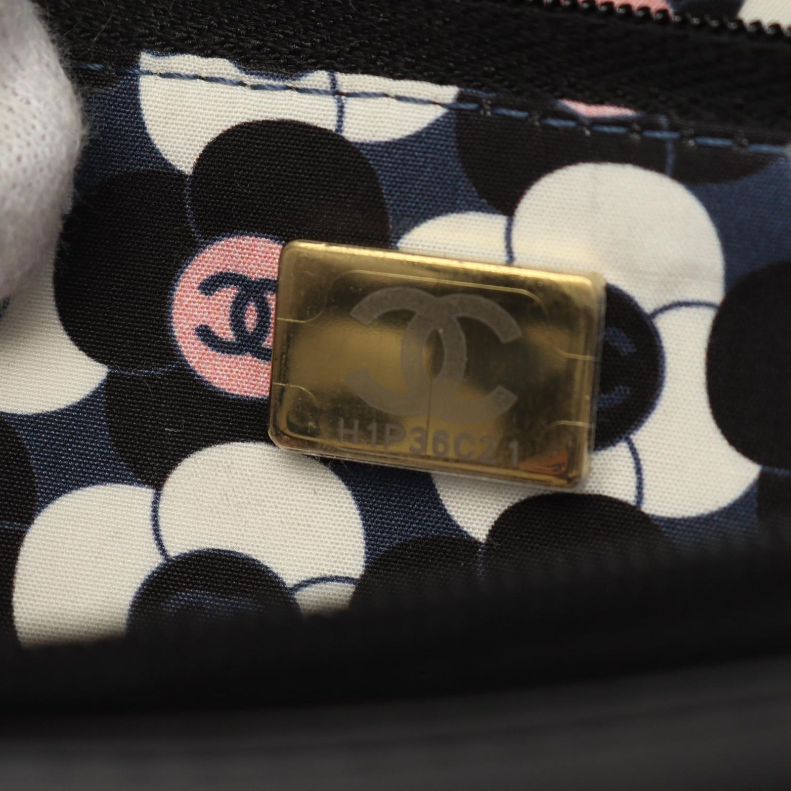 シャネル CHANEL ショルダーバッグ マトラッセ AP3622 ブラック シャネル CHANEL ショルダーバッグ マトラッセ AP3622 ブラック
