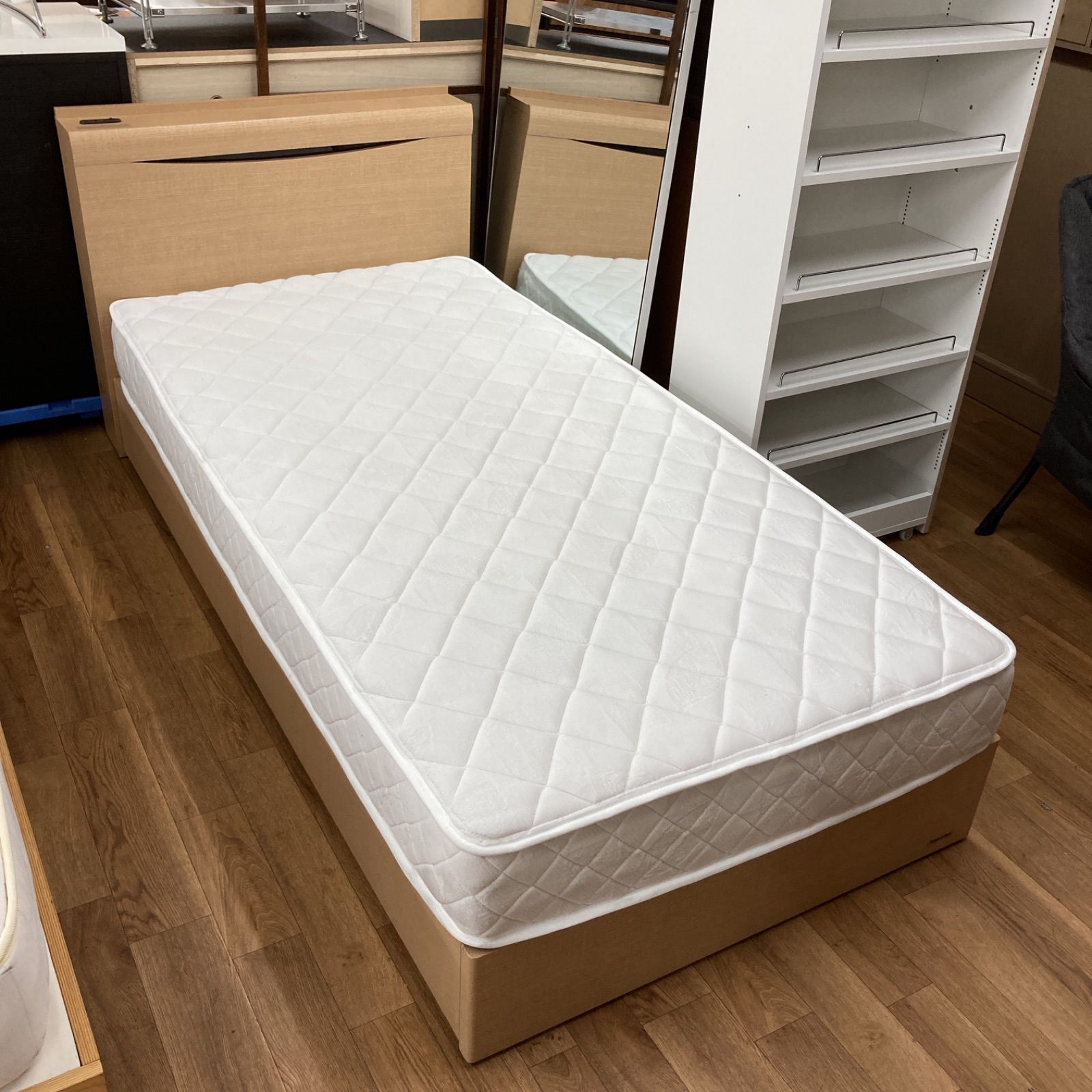 S160 ⭐ フランスベッド＆一生記 シングルベッド ⭐ 引き出し付き