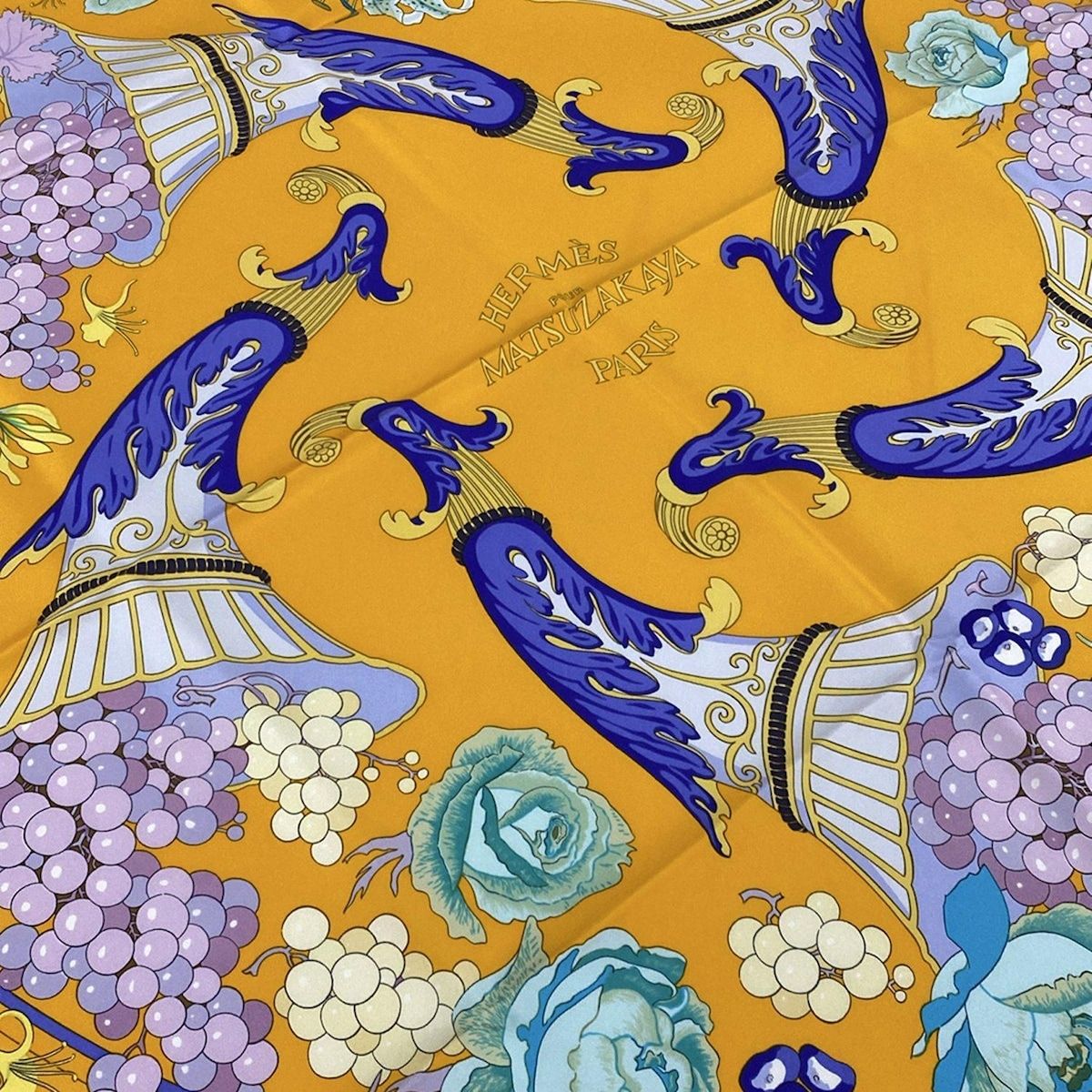 HERMES(エルメス) スカーフ カレ オレンジ×マルチ Hermes pour セール