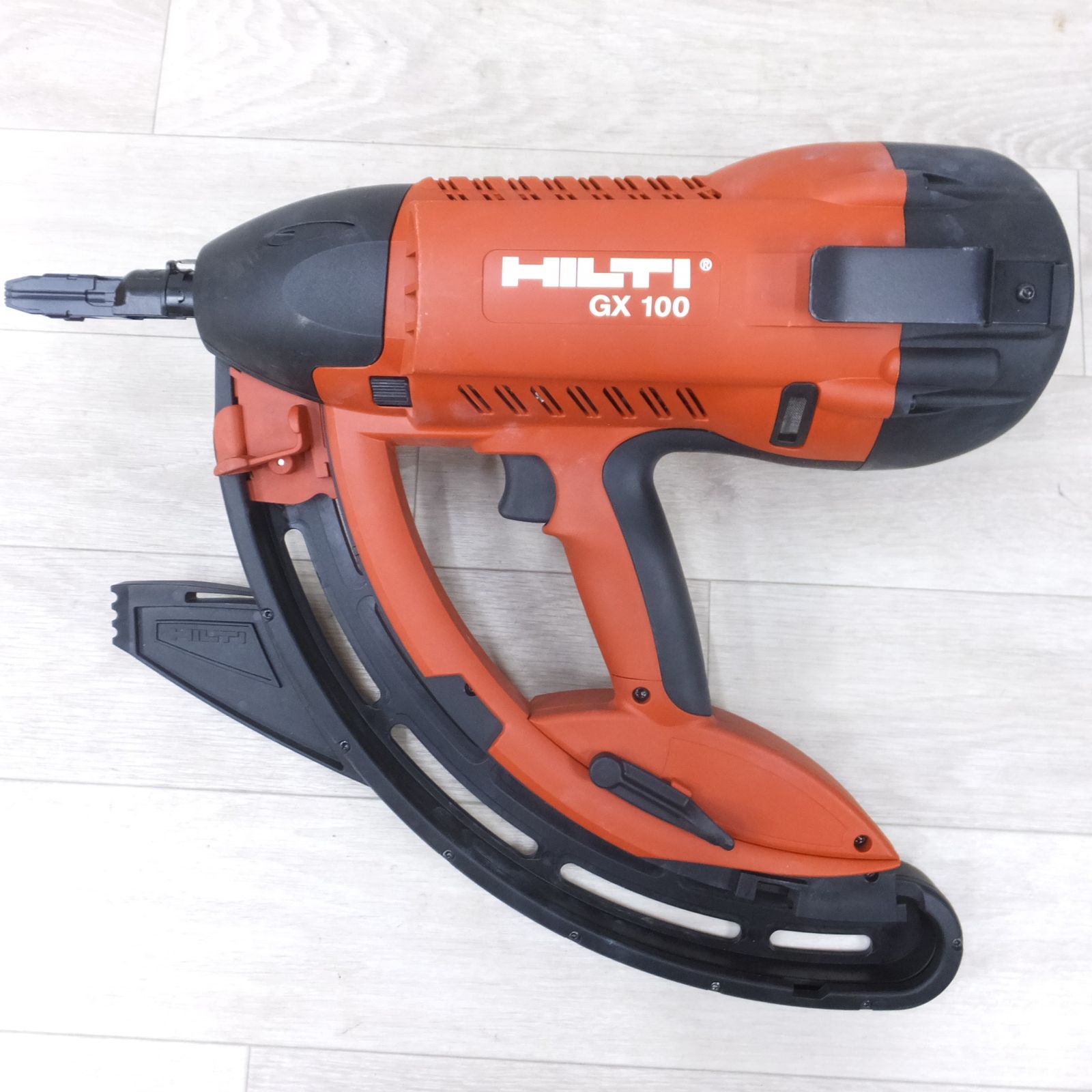 送料無料] 付属品付き◇ヒルティ HILTI ガス式 鋲打機 ガス ネイラ GX100 釘打機 ガス銃 マガジン ケース ガス抜き ピン 等 現状品◇  - メルカリ